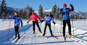 cross-country skiers on Methow Valley trails